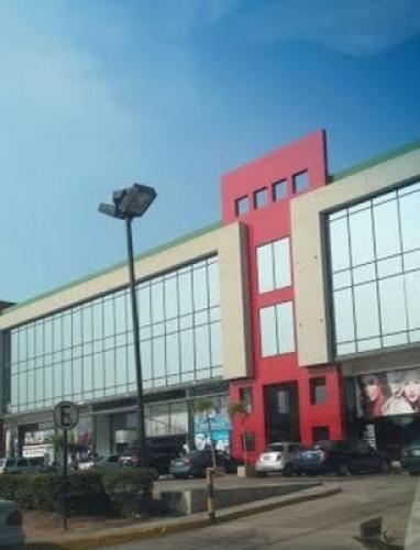 En Venta Local Comercial en Avenida Delicias Zona Norte - 