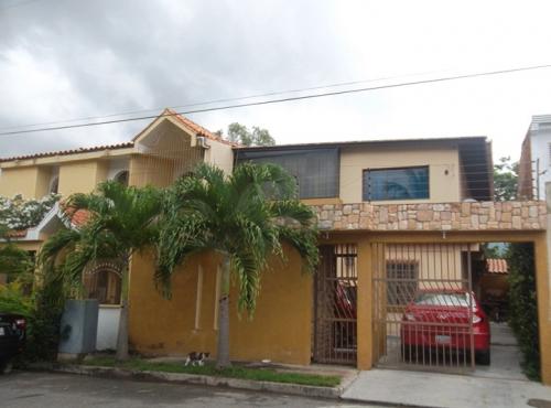 SKY GROUP VENDE CASA EN SAN DIEGO 