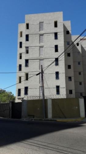 Apartamento en Complejo cerrado en Valle frio Maracaibo