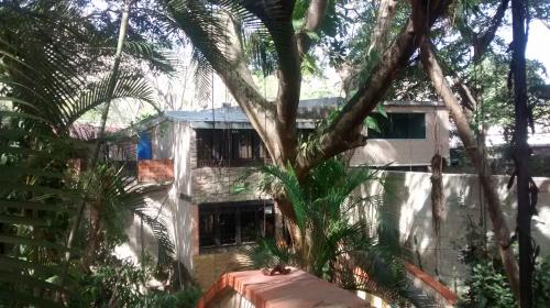 se vende bella casa en la Entrada Naguanagua