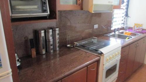 Apartamento en venta Campo Alegre, Valencia, Carabobo código 17-7427