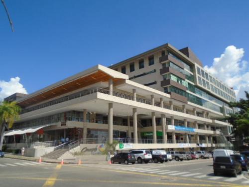 Local Comercial en Venta La Viña, Valencia, Carabobo código 17-1739