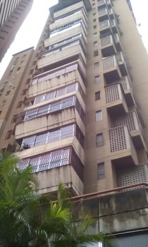   Apartamento En Venta  Distrito Capital- Municipio Libertador Pquia. Santa Teresa Caracas Centro