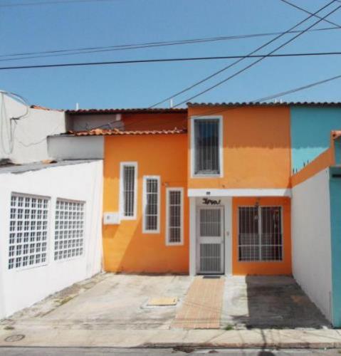   Casa En Venta  Cagua Estado Aragua  Urb. Ciudad Jardin