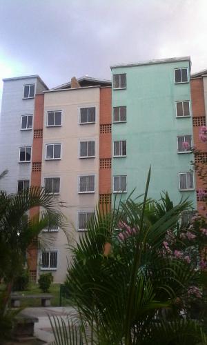 SKY GROUP Vende cómodo y bello apartamento en conj. Terrazas de San Diego SDA-270 