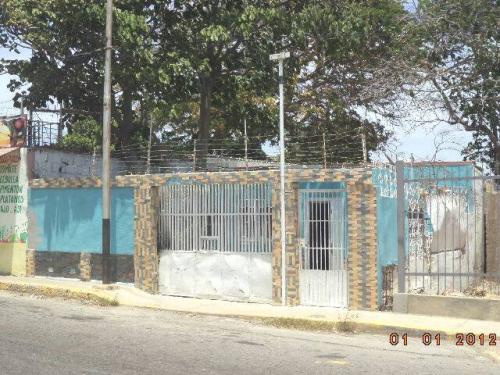 Casa en Venta sector Bolívar. Punto Fijo.