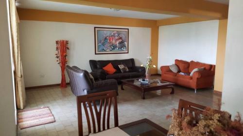 Hermosos Apartamento Tipo Pent House en la Urb en Agua Blanca