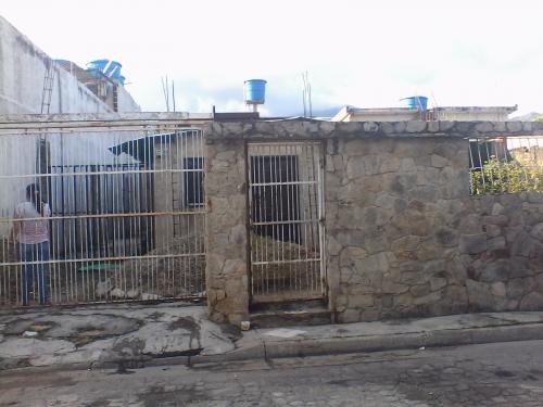 Se vende Casa en Obra gris en la Vivienda Rural de Barbula Naguanagua