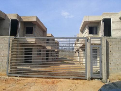 SuEspacio Bienes Raíces, C.A. Vende Town House en Ciudad Ojeda 