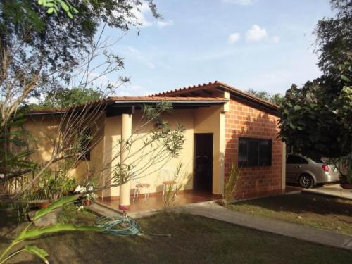 CASA EN SAN DIEGO URB PRIVADA