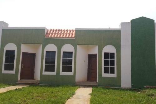 SuEspacio Bienes Raíces, C.A. Vende Town House eTipo estudio Ciudad Ojeda - Av. 33