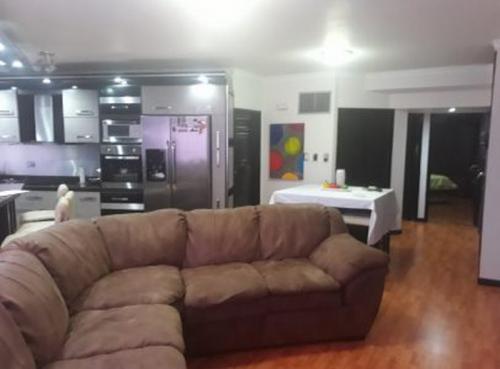 SuEspacio Bienes Raíces, C.A. Vende Apartamento Av. El Milagro