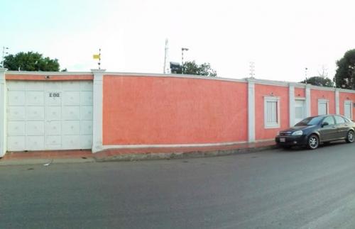 SE VENDE CASA CALLE PURURECHE