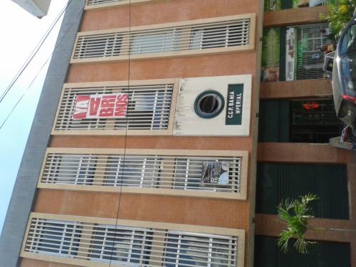 SKY GROUP VENDE Local Comercial en Valencia