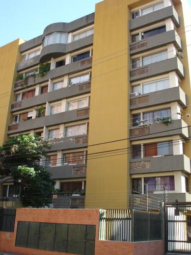 MIBELLACASA.COM VENDE APARTAMENTO DIAGONAL A EL IMPULSO