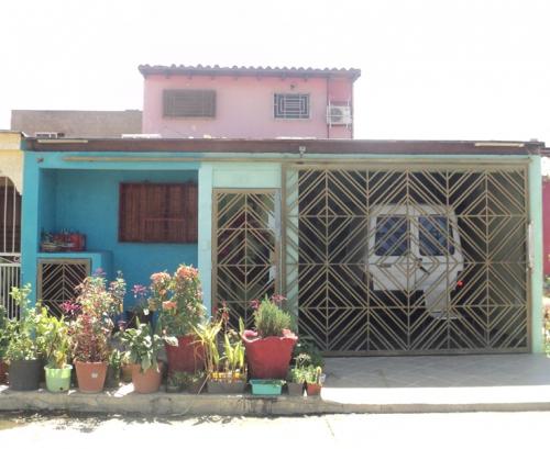 VENDO CASA EN LOS VIDRIALES, BARCELONA