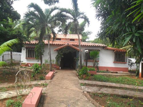 Hermosa casa de construcción tradicional tipo ¨CHANA¨