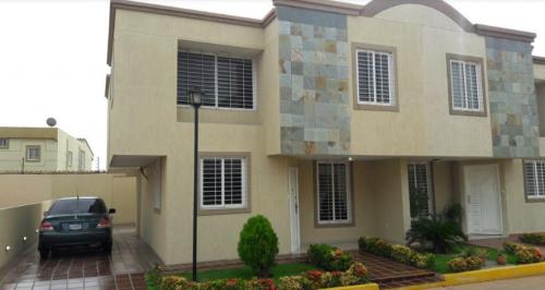 Casa Venta Maracaibo Villa Viviana Avenida Milagro Norte 22feb18