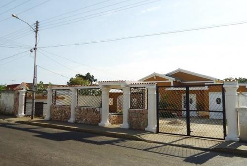 SuEspacio Bienes Raíces, C.A. Vende Casa en Cabimas.