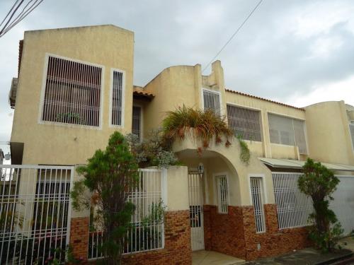 SuEspacio Bienes Raíces, C.A. Vende Town House en Cabimas