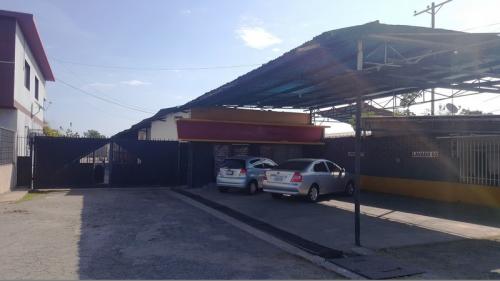 SuEspacio Bienes Raíces, C.A. Alquila Galpón - Av. Intercomunal