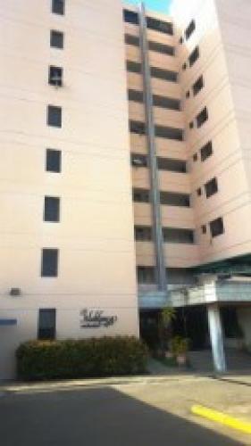 BELLO APARTAMENTO CON EXCELENTE  VISTA AL MAR