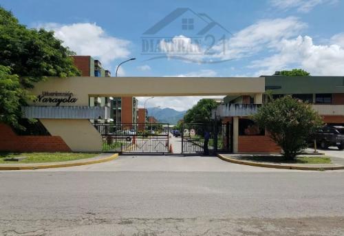 Excelente Apartamento. Urbanización Narayola Maracay 04121463609
