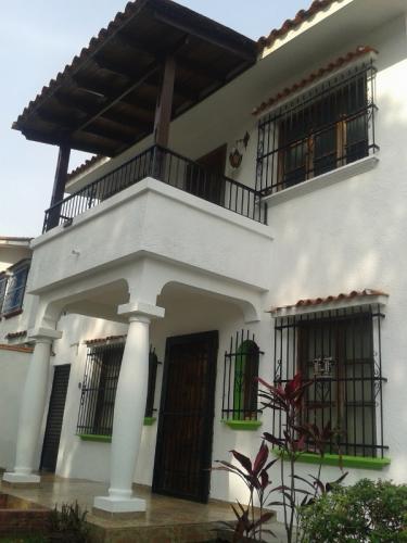 Cómoda Casa en Trigal Norte