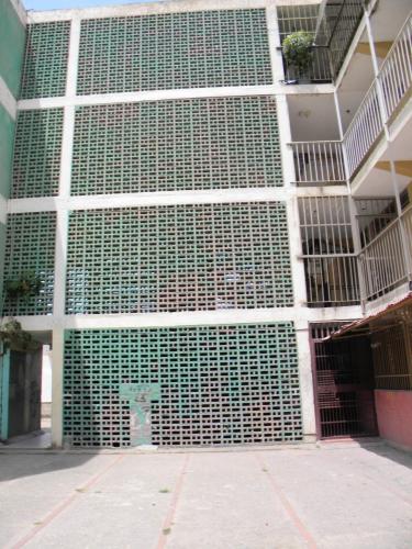 BELLOS Y COMODO APARTAMENTO DE 62M2 EN URB LA ISABELICA, VALENCIA