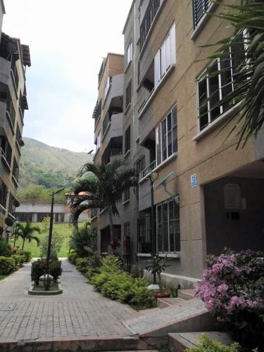 HERMOSOS Y ACODEGOR APARTAMENTO DE 63M2 EN URB, PASO REAL, SAN DIEGO