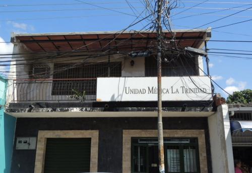 SKY GROUP Vende Unidad Médica Clínica en Palo Negro 