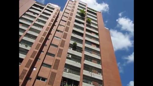 SKY GROUP Vende Apartamento en Prados del Este en Caracas