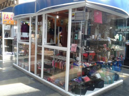 Mini Local en C.C Metro Plaza en San Diego