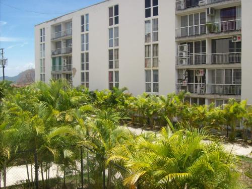 PRECIO DE OPORTUNIDAD. SE VENDE A BAJO PRECIO APTO. LAS ACACIAS-GUATIRE