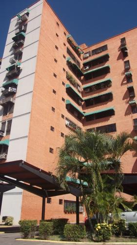 SKY GROUP Vende hermoso Apartamento en Parque Choroní Resid Chuao 