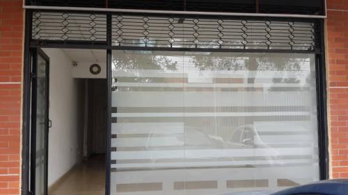 Se alquila local de 80 m2 en el Centro de Maturín diagonal a la UBV