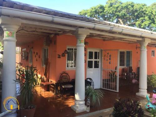 TEI, VENDE CASA EN SAN JUAN