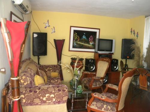 Bello Apartamento 88 M2 en La Isabelica Valencia