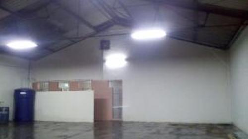 TE ALQUILO LOCAL CON GALPÓN EN BELLA VISTA, MLS188947. LLAMA YA!