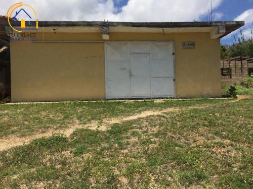 TEI, VENDE LOCAL COMERCIAL EN PLAYA EL AGUA