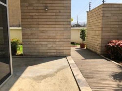 ¿BUSCA VIVIR CON EXCLUSIVIDAD EN LA MEJOR ZONA DE MARACAIBO? TE ALQUILO APART, MLS184833. HAZ TU RESERVA.