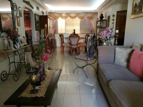 Venta apartamento maracaibo Edificio Singapur 
