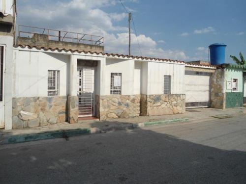 Casa en Venta Urb El Remanso, La Morita II HECC 18-4110