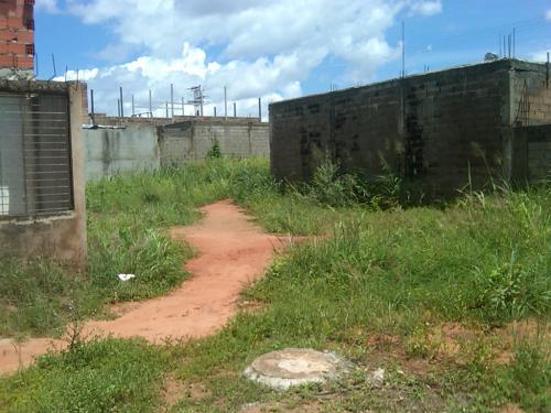 VENDO TERRENO 200 m2 AV NORTE-SUR 1 VILLA AURORA POZ