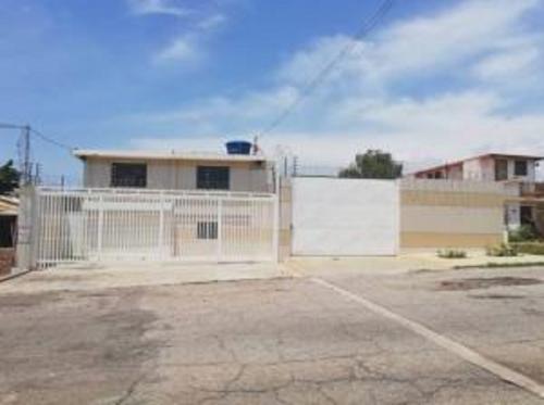 SE ESTRENA ! GALPÓN EN ALQUILER EN ZONA NORTE. HAZ TU RESERVA!