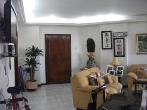 TE VENDEMOS APART EN LA MERCEDES A PRECIO DE LOCURA. LLAMA YA!