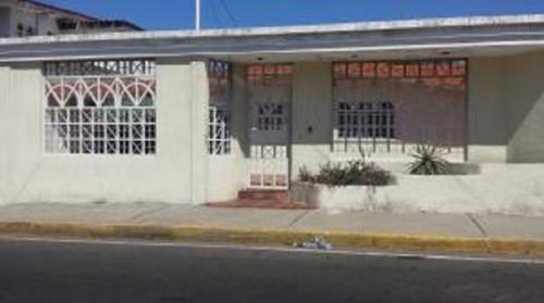 SE ESTRENA EN EL MERCADO CASA EN ALQUILER EN LA LIMPIA. LLAMA YA.