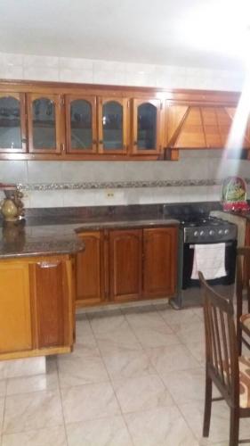 Yamilet Kelly vende comoda casa en Las Casitas del Core