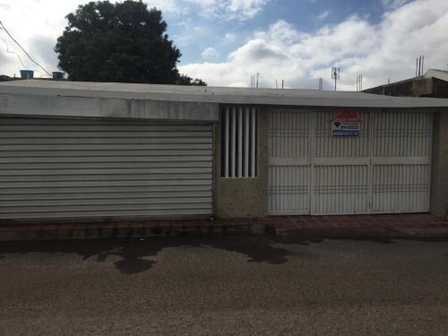 Venta Casa Maracaibo Sector Panamericano