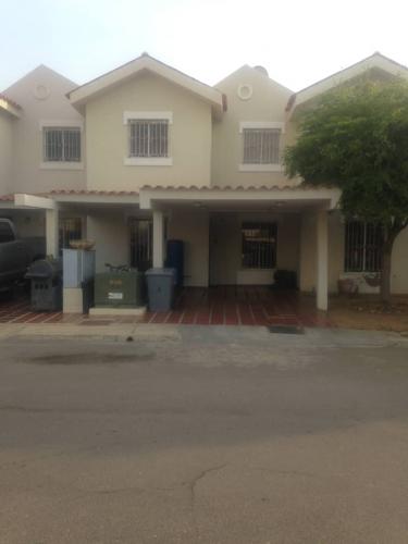 Venta Casa Maracaibo Villa Monte Fino